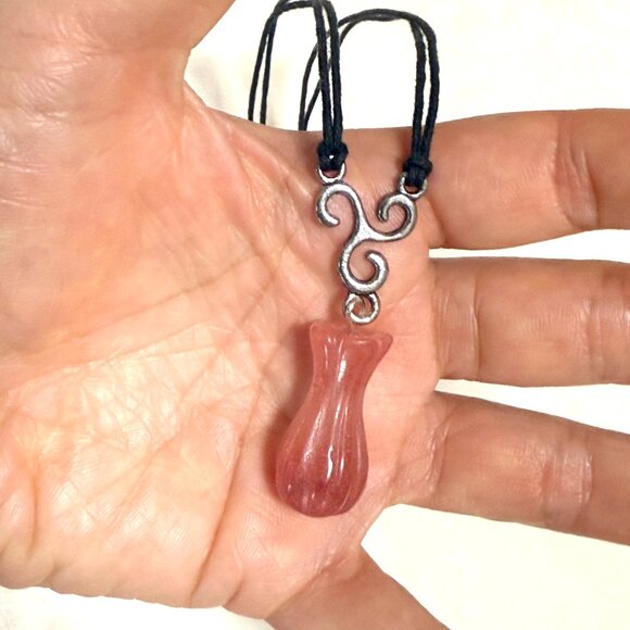 2/$20, Cherry Quartz Flower Bud Lariat Cord Necklace - Picture 10 of 11